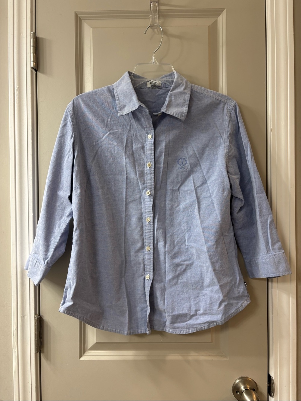 IZOD Women’s Light Blue 3/4 Sleeve Button-Up Shirt